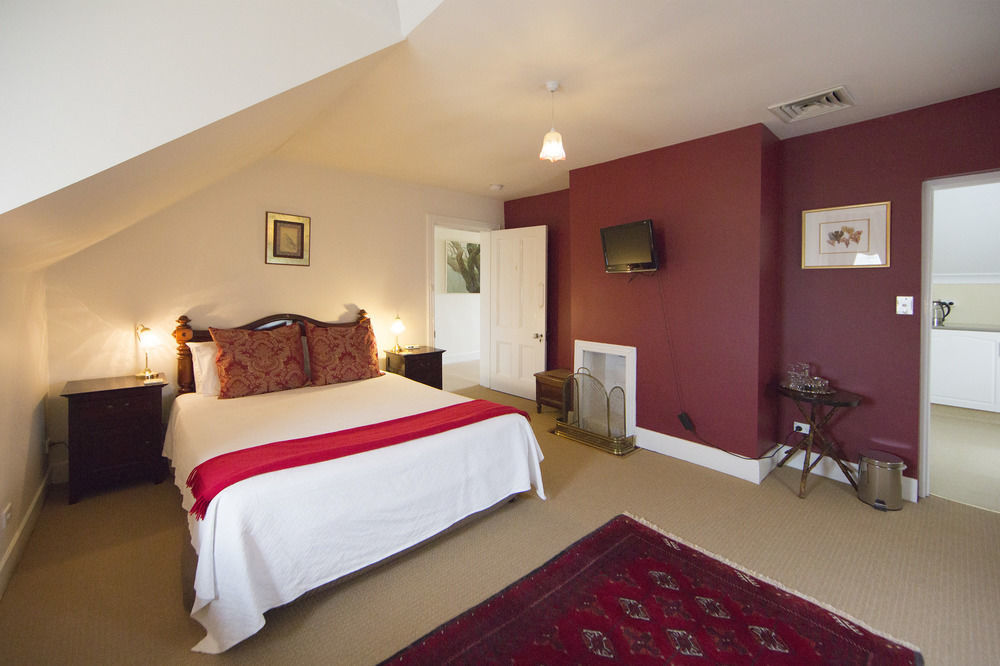 The Racecourse Inn Longford Exteriér fotografie