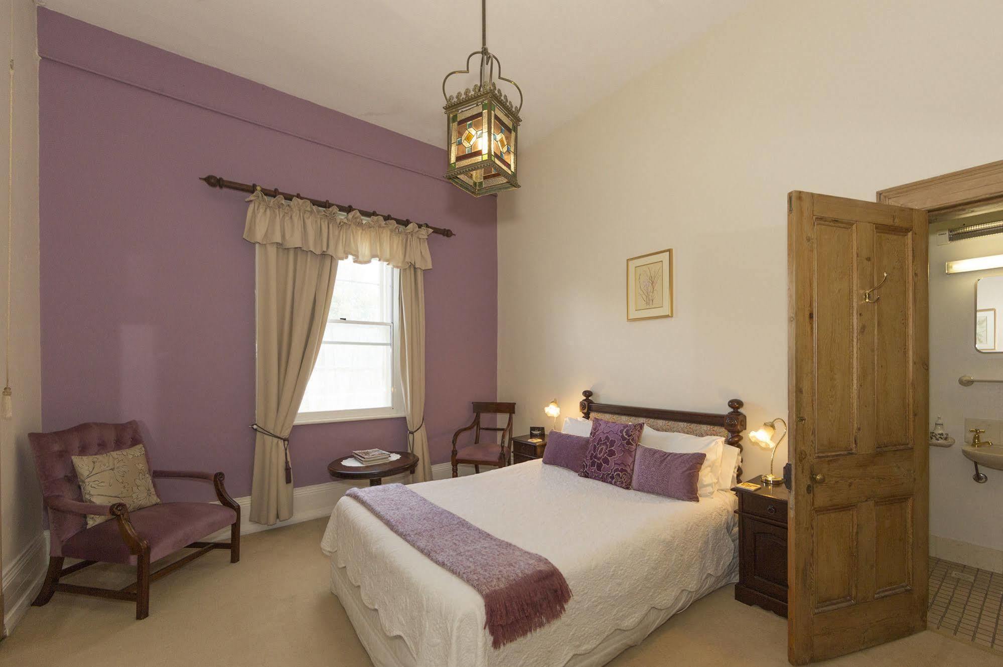 The Racecourse Inn Longford Exteriér fotografie